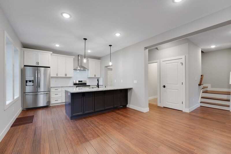 389 Berkeley Rd - Photo 6 of 27