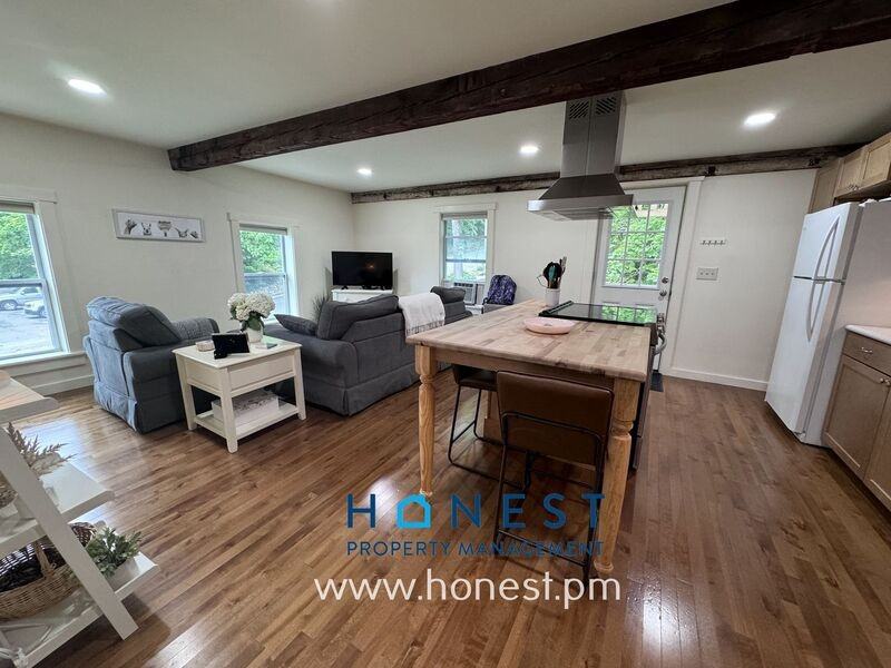 5 Sheldon St #2 - Photo 5 of 25