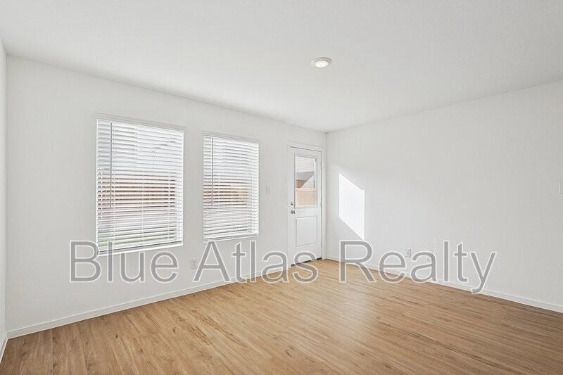 4216 Haflinger Rd - Photo 5 of 19