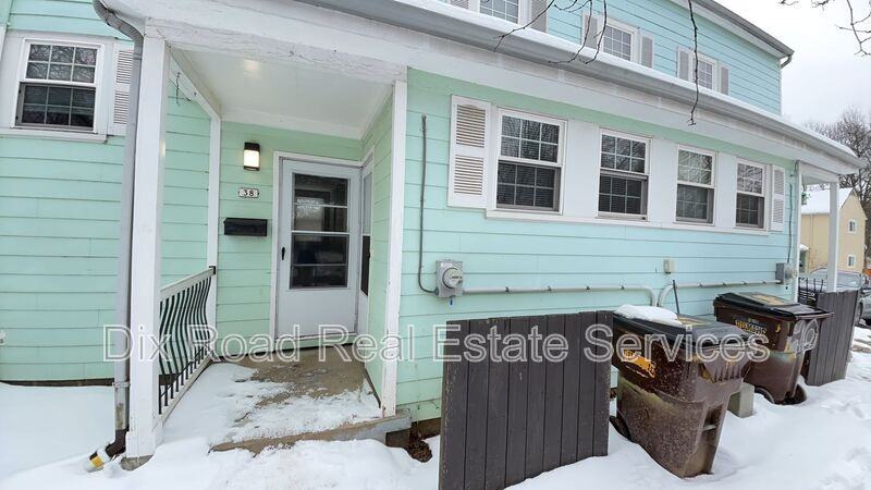 30 Flanders Ln #38 - Photo 3 of 15