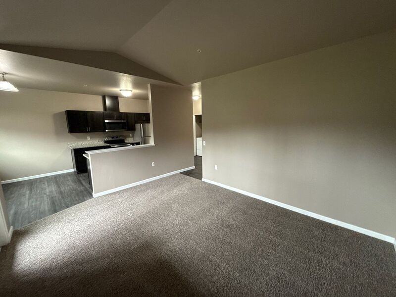 4261 Hawthorne Ave Ne Salem Or #217 - Photo 4 of 42