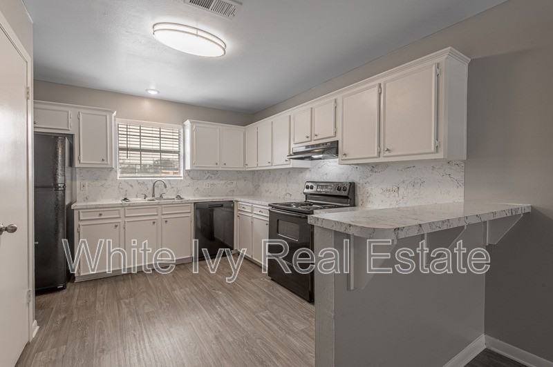 600 Palm St #16 - Photo 7 of 20