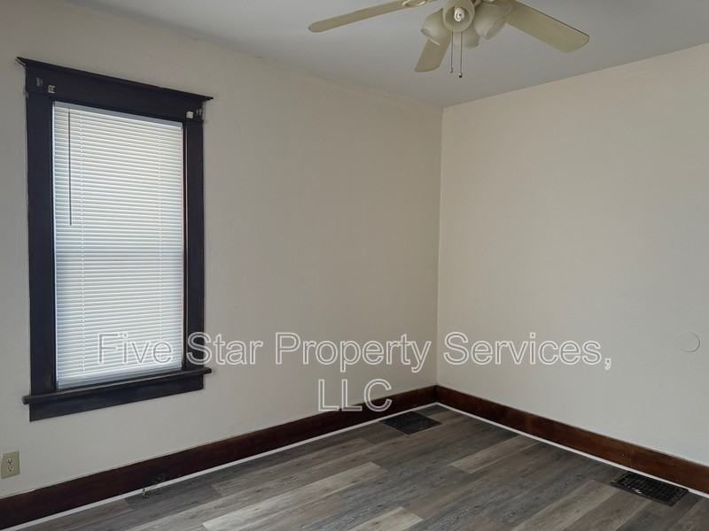 1708 S Loveland Ave - Photo 4 of 6