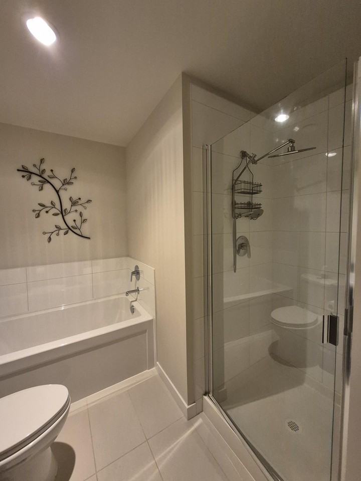 9877 University Crescent #204 - Photo 4 of 12