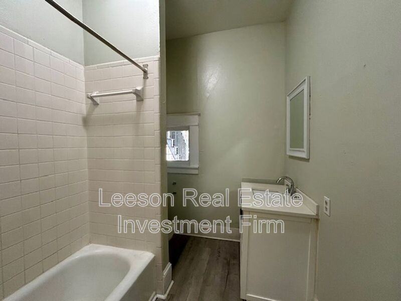 523 Wichita St - Photo 6 of 19