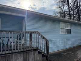 featured image of 100D Boncarbo Ln #100D