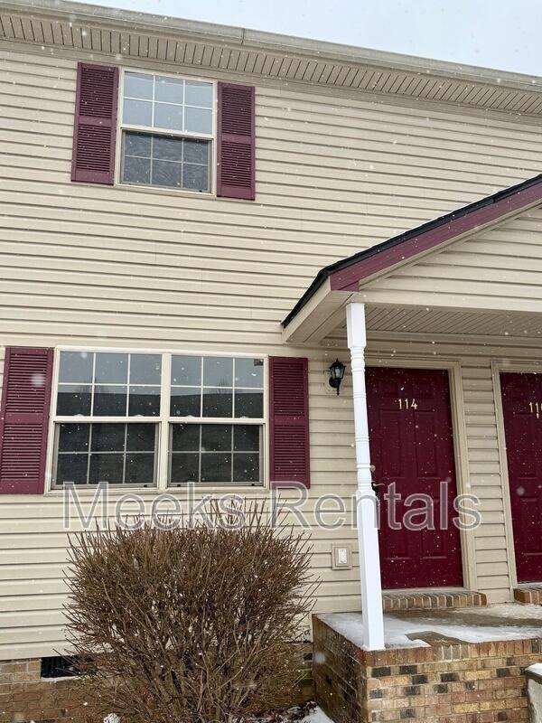 114 Mount Vernon Ln - Photo 2 of 3