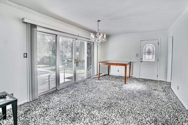 130 Heather Dr - Photo 2 of 18