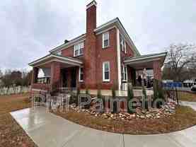 502 1/2 State St - Photo 1 of 1