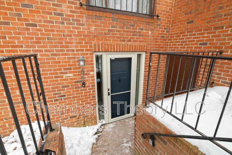 538 Brummel Ct Nw - Photo 3 of 18