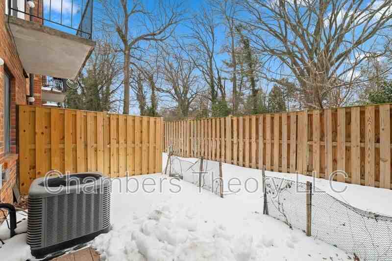 538 Brummel Ct Nw - Photo 4 of 18