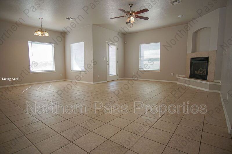 7160 Mesquite Tree Ln - Photo 4 of 25
