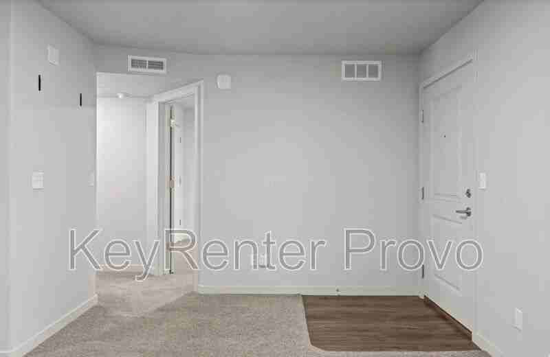 64 Ws #C201 - Photo 5 of 6