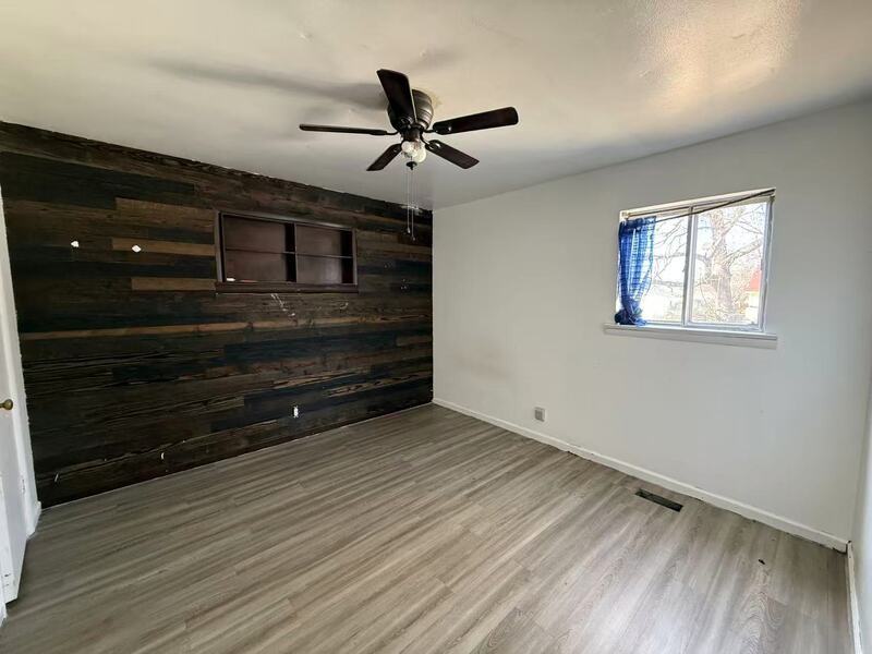 1607 S Mack Smith Rd - Photo 5 of 10