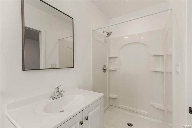 552 N Cambridge St #552 - Photo 5 of 18