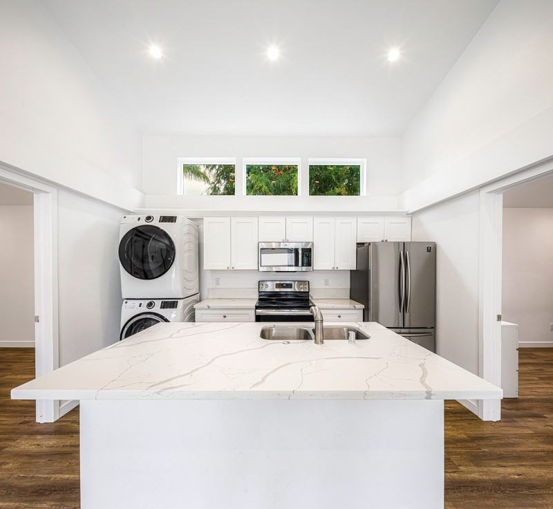 422 N Batavia St #422 - Photo 5 of 25