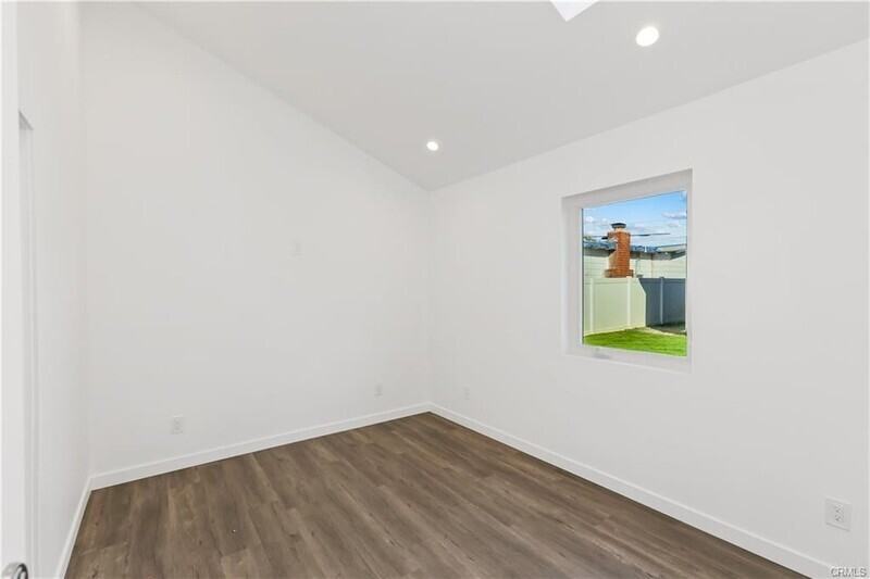 554 N Cambridge St #554 - Photo 6 of 16