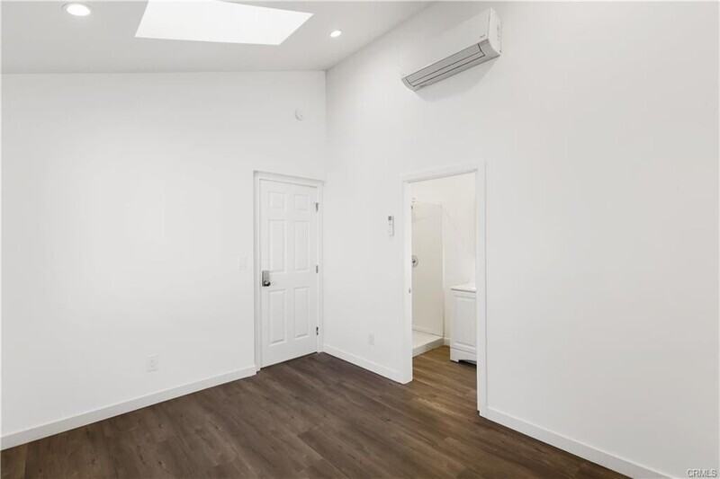 554 N Cambridge St #554 - Photo 7 of 16