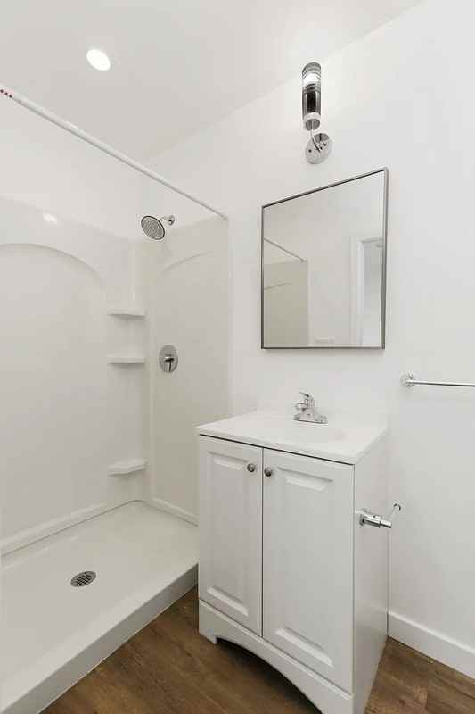 620 N Cambridge St #620 - Photo 3 of 15
