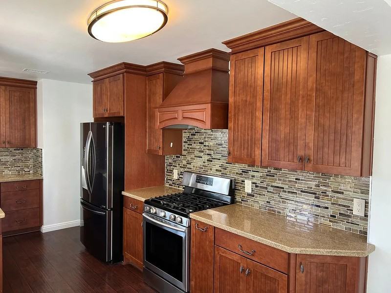 2226 Conquista Ave - Photo 2 of 11