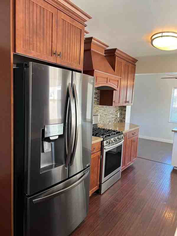 2226 Conquista Ave - Photo 3 of 11