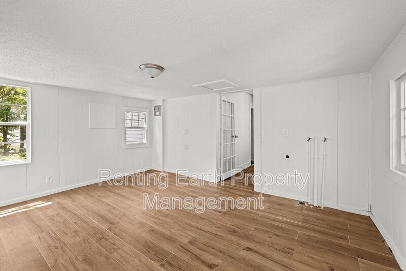 1149 15th St Sw - Photo 7 of 19
