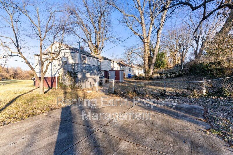 588 Cosie Dr - Photo 6 of 19