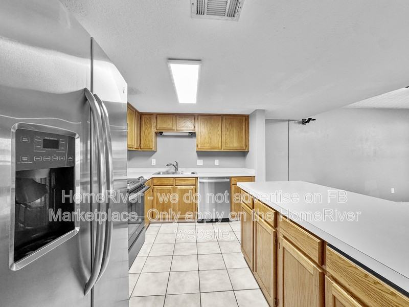 1823 Pointed Leaf Ln - Photo 5 of 20