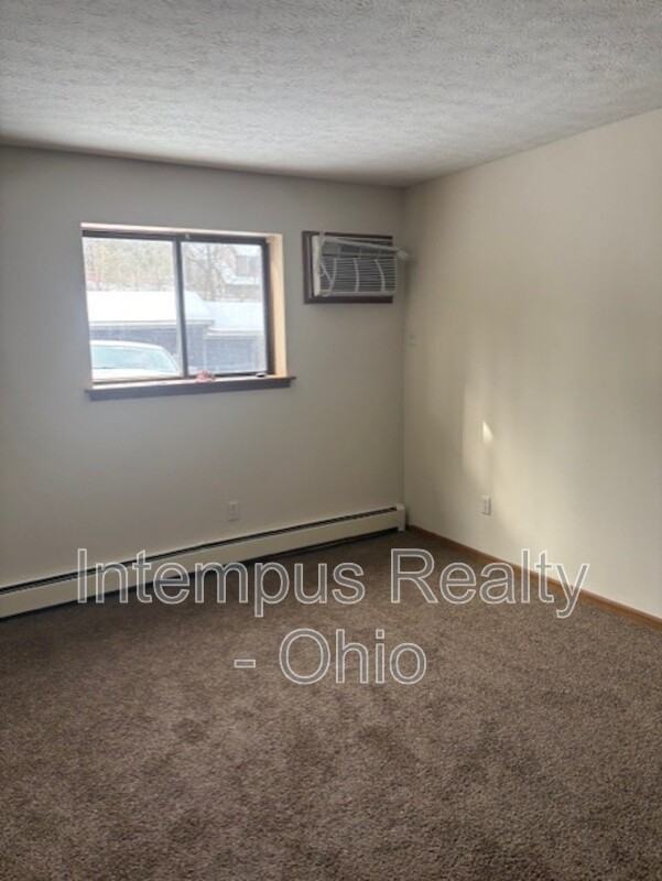 6321 Saint Andrews Dr #44 - Photo 6 of 7