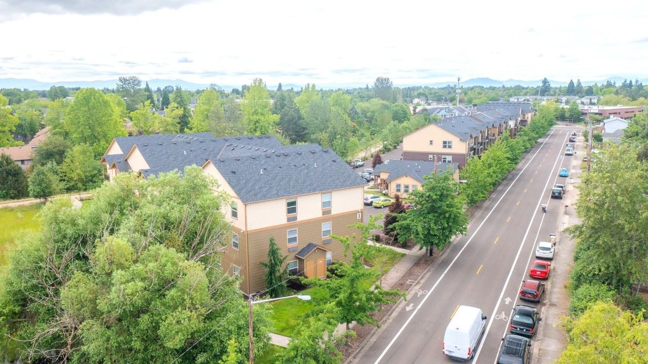 Riverbend Apartments - Photo 3 of 15