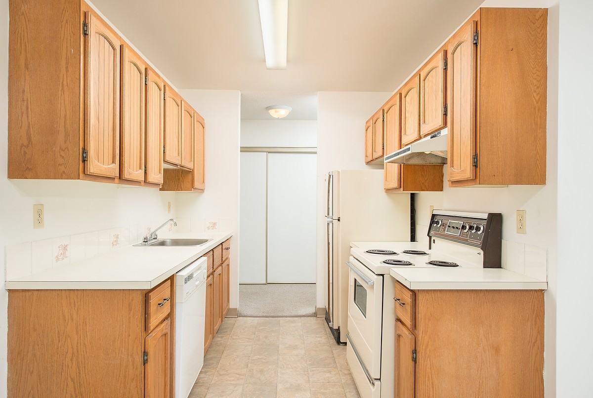 3611 145 Ave Nw - Photo 6 of 18