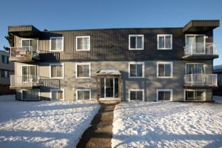 Fully Renovated 2 Bedroom, 1 Bathroom Apartment! - Photo 1 of 1