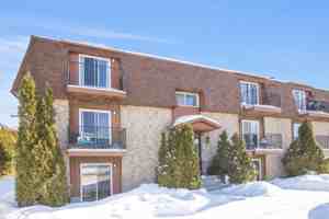 featured image of 30 Rue Du Curé-André-Préseault