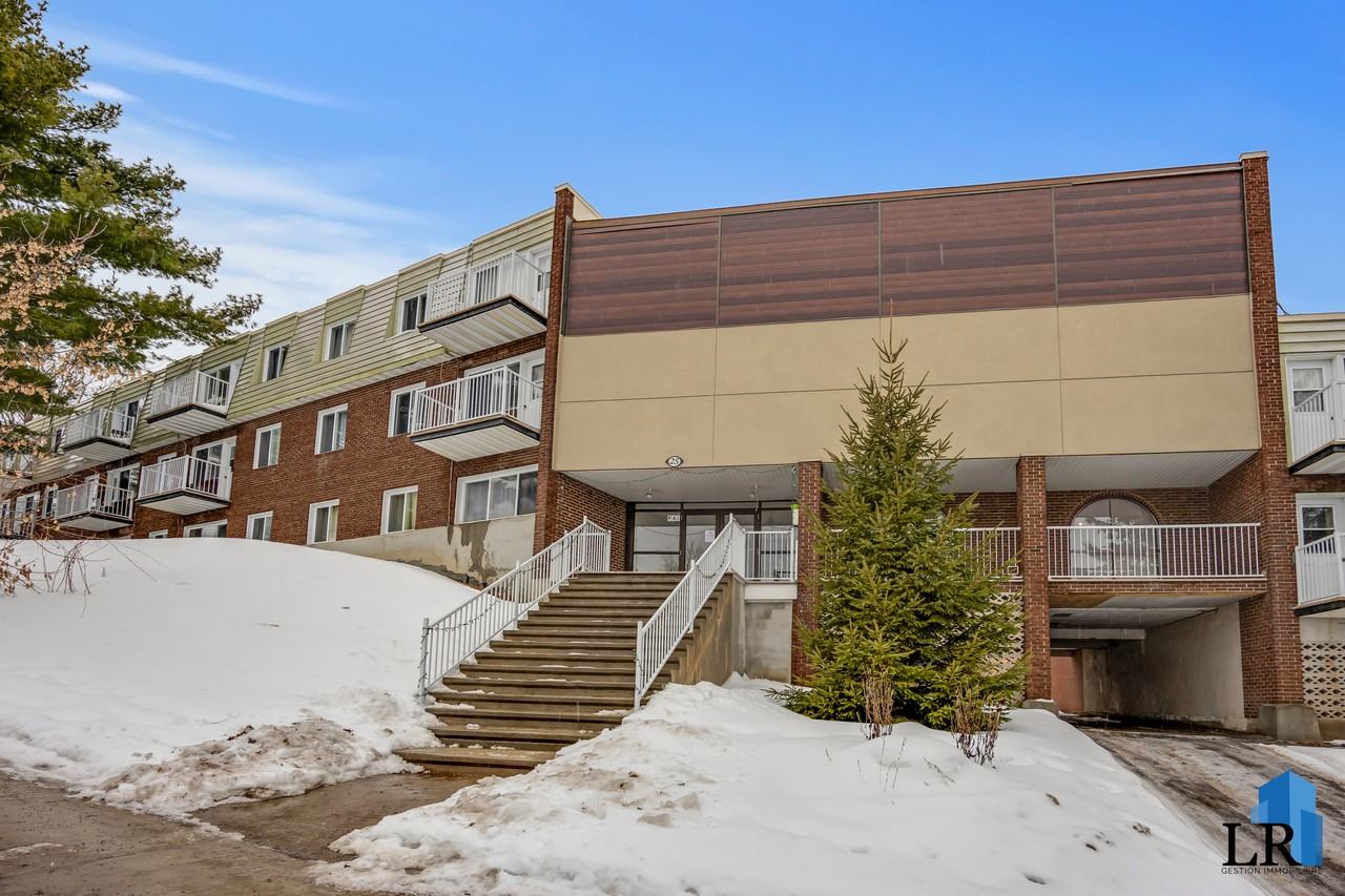 25 Rue Chouinard - Photo 2 of 39