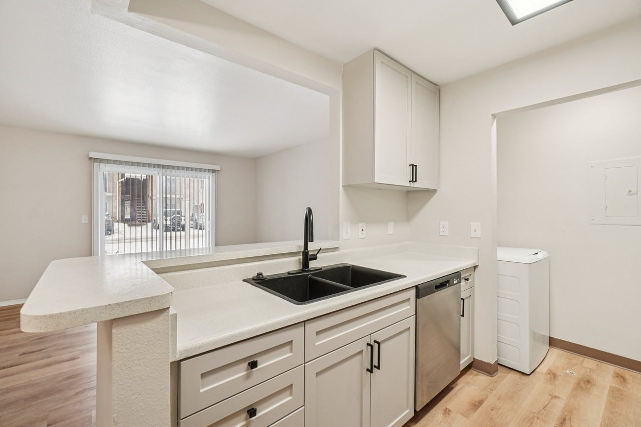 Turtle Cove - Photo 2 of 30