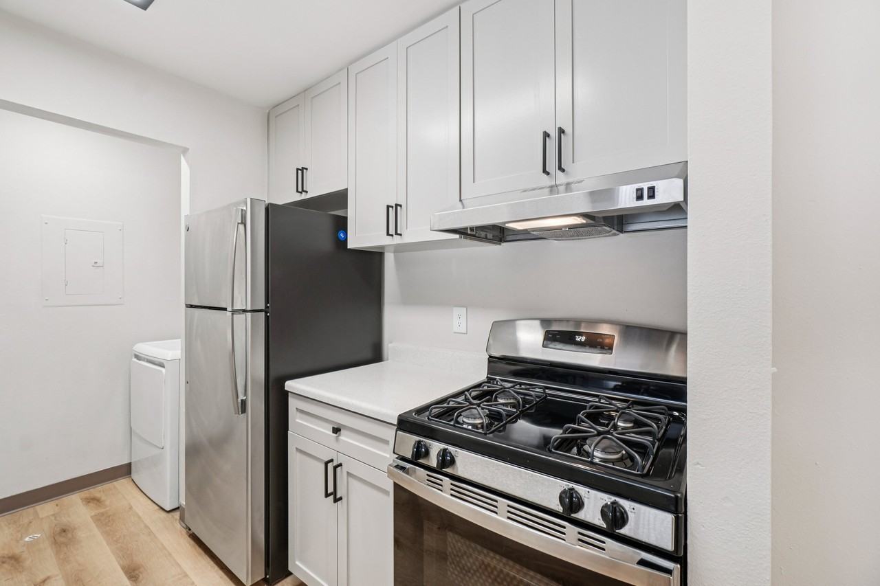 Turtle Cove - Photo 3 of 30