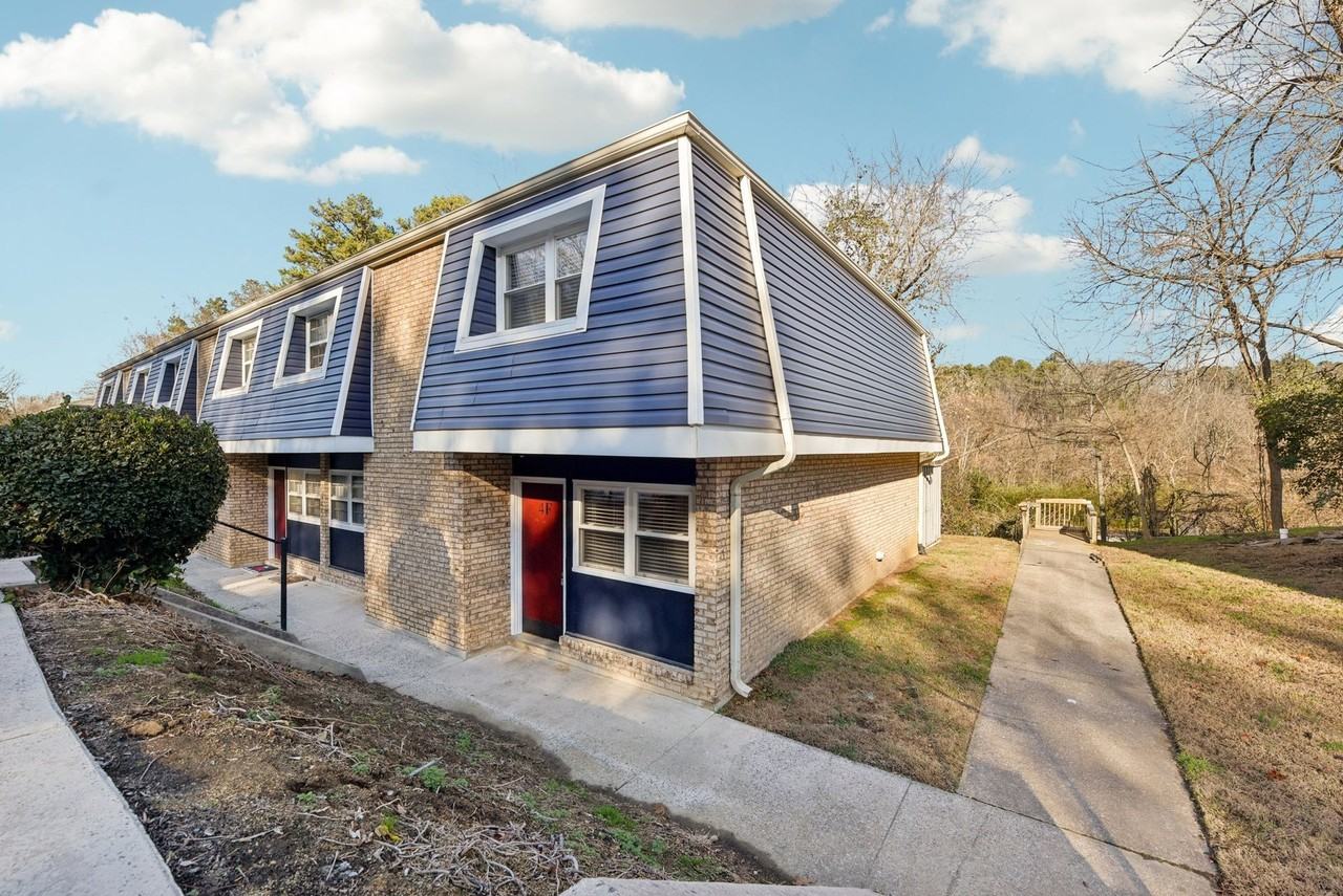 Chesney Woods Apartments - Photo 5 of 23