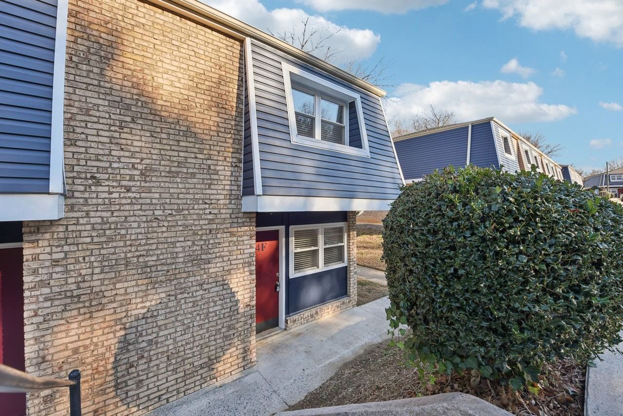 Chesney Woods Apartments - Photo 6 of 23