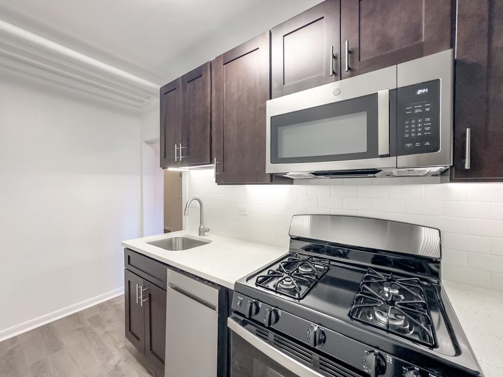 3024 N Halsted St #GA - Photo 4 of 21