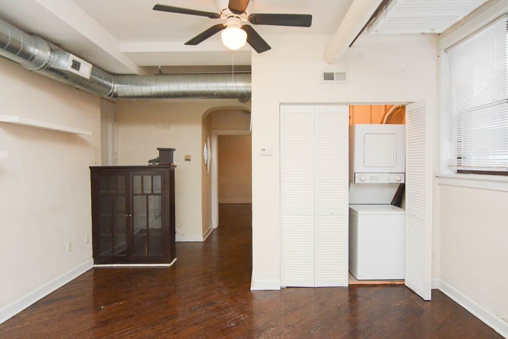 3325 N Lakewood Ave #G - Photo 6 of 17