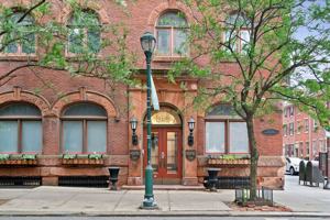 featured image of 1530 Spruce St