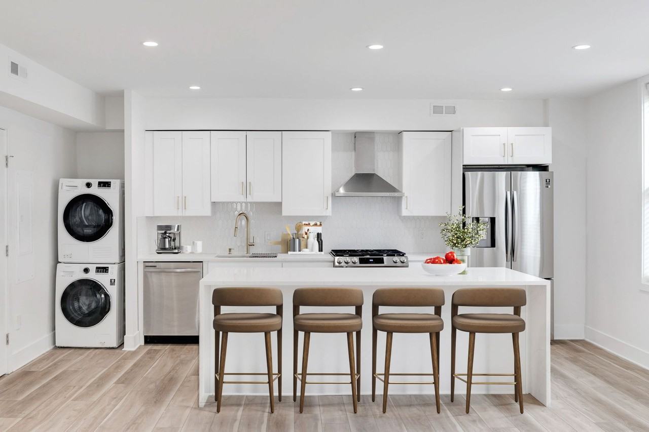 Delancey Place - Photo 2 of 15