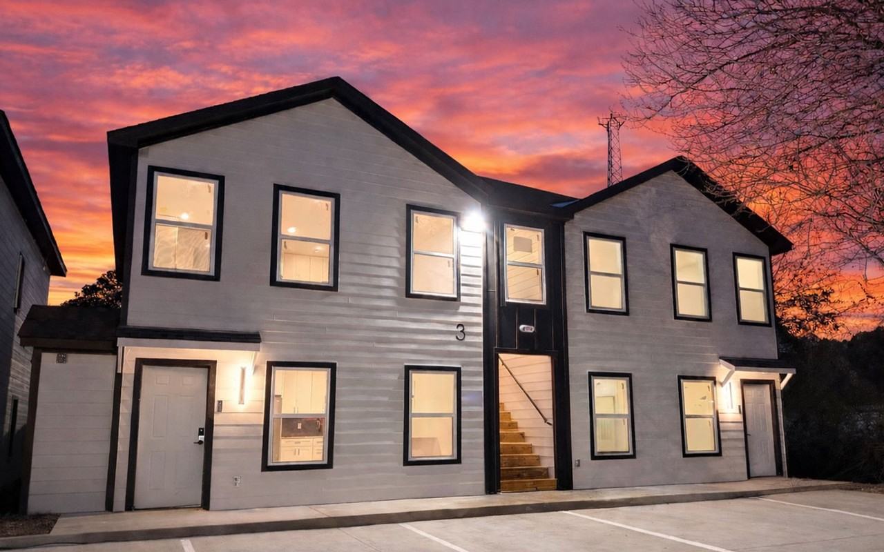 104 Village Dr #122 - Photo 2 of 7