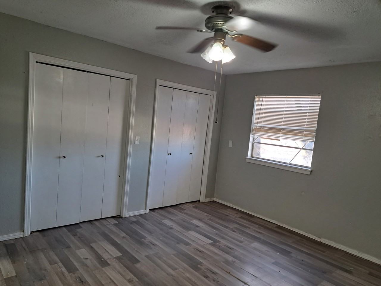 962 Halray Dr - Photo 3 of 12