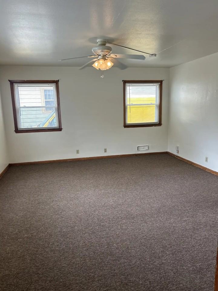 4836 N 51st Blvd - Photo 2 of 4