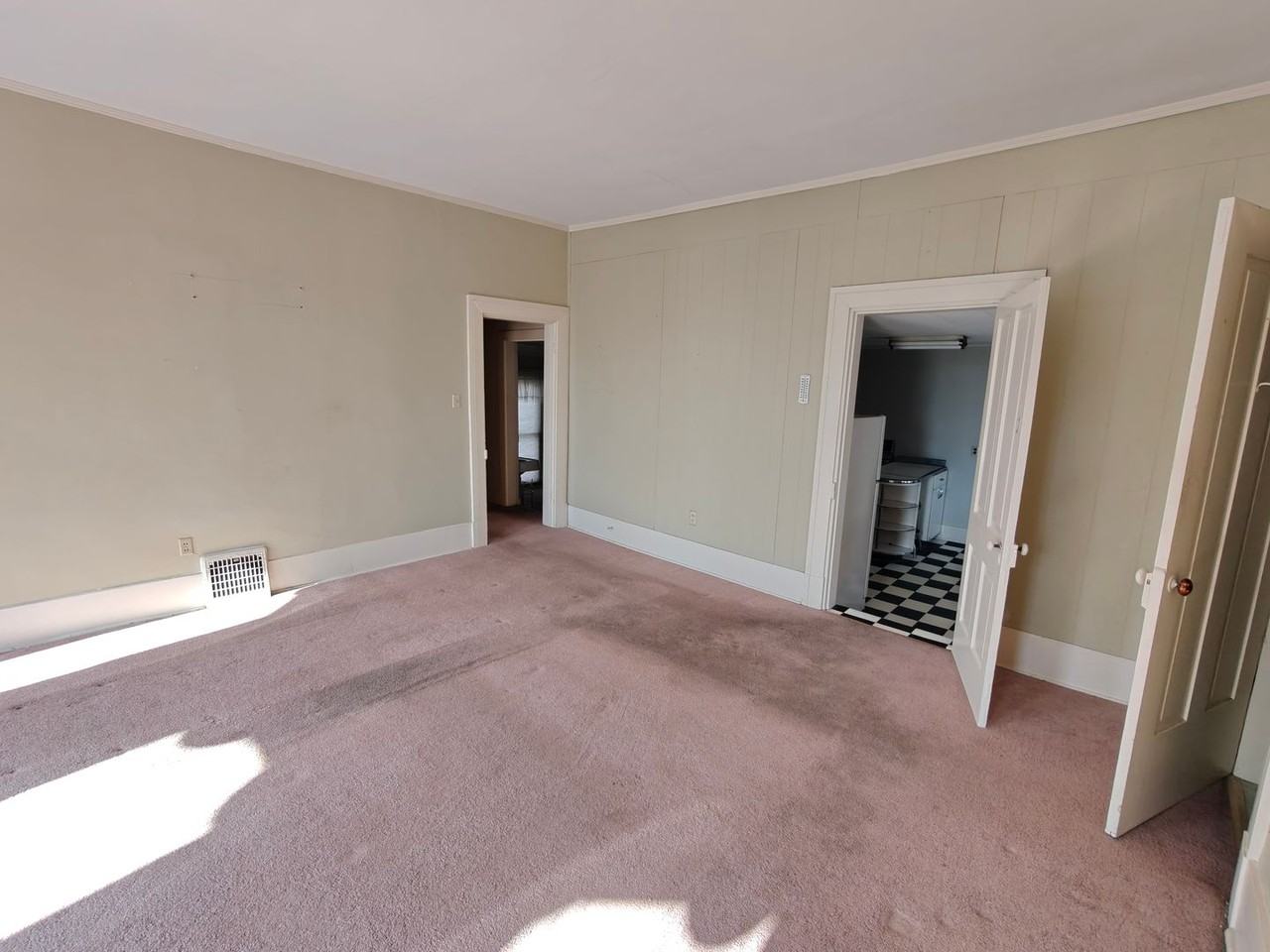 26 E Mechanic St - Photo 6 of 15