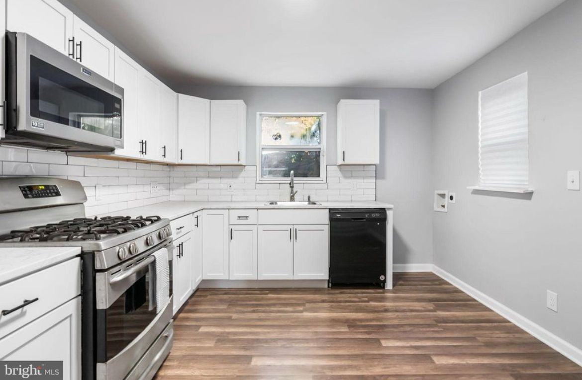 1055 Willow St - Photo 7 of 22