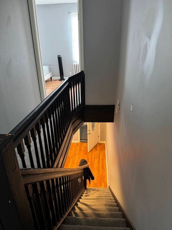 145 W Hansberry St - Photo 5 of 12