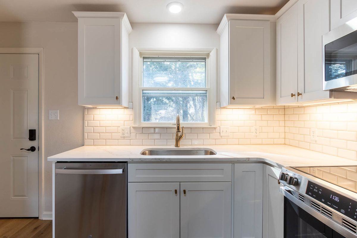 1026 N Atherton St - Photo 2 of 22