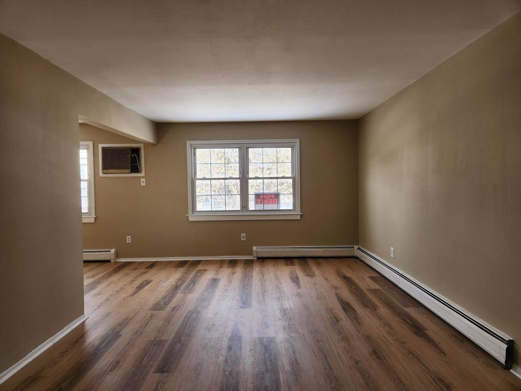 23 W Maple Ave ##2 - Photo 3 of 21